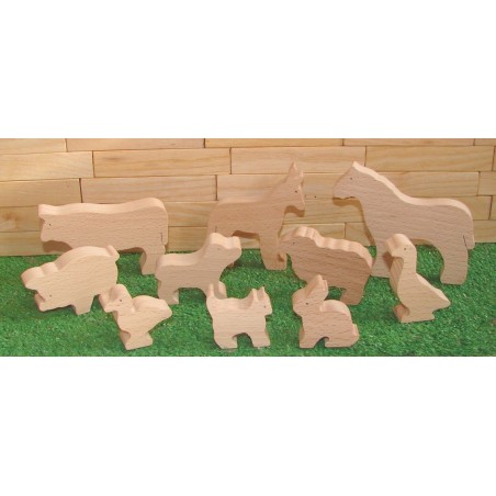 Les Animaux en bois de la ferme